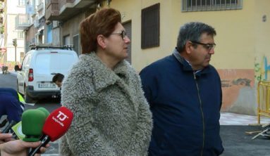 alcaldesa-concejal-calle-valencia-jumilla