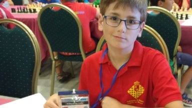 Carlos Molina de la Escuela de Ajedrez Coimbra en el nacional por edades