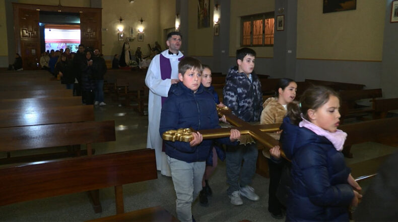 Vía Crucis para jóvenes